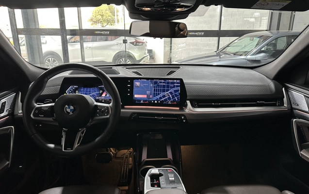 imagem-https://www.socarrao.com.br/sc-vehicle-images-prod/3504996/1787947218968-vehicle_image_1787947190_cb355e53048b200cdba4f2b0def15b8a.jpeg