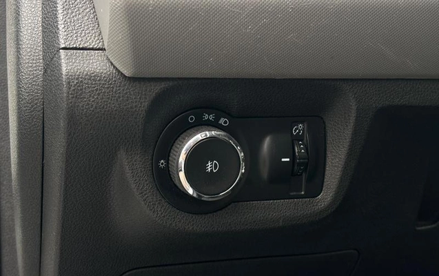 imagem-https://www.socarrao.com.br/sc-vehicle-images-prod/3505002/1789175185984-8404371_2_B_7299f08f65.jpeg
