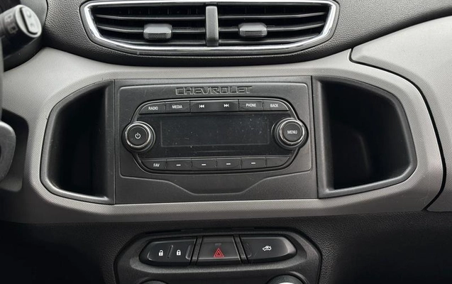 imagem-https://www.socarrao.com.br/sc-vehicle-images-prod/3505002/1789175185993-8404371_10_B_260f9f243c.jpeg