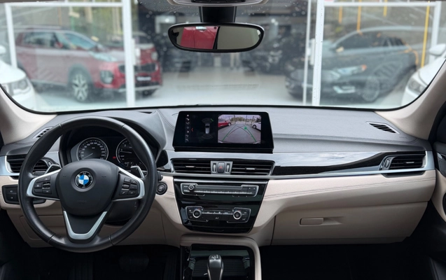 imagem-https://www.socarrao.com.br/sc-vehicle-images-prod/3505005/1787947337138-95a76445-4b06-4d25-87dd-d94700e17348.jpg