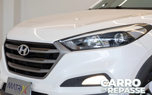 imagem-https://www.socarrao.com.br/sc-vehicle-images-prod/3505184/1787947567621-003_583233-f1affac18aa44ea6eaf5b6c1f50da822.jpg