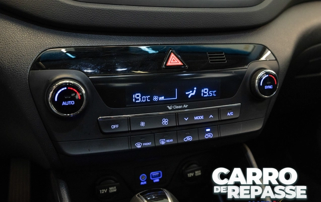 imagem-https://www.socarrao.com.br/sc-vehicle-images-prod/3505184/1787947567628-003_583233-4fc3d58715ae71b7a78e99c937d13adc.jpg
