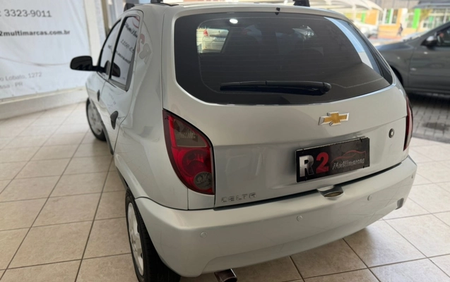 imagem-https://www.socarrao.com.br/sc-vehicle-images-prod/3505186/1787947575503-f8wikc0u3aToAmRtr1HQcsZkUIb6xa2H.jpg