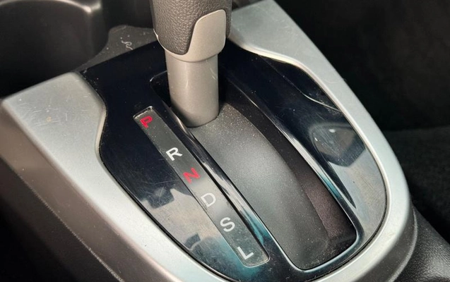 imagem-https://www.socarrao.com.br/sc-vehicle-images-prod/3505207/1788554800062-8426840_13_B_d37015cbe0.jpeg
