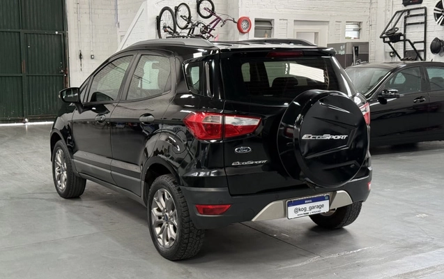 imagem-https://www.socarrao.com.br/sc-vehicle-images-prod/3505282/1787948188008-vehicle_image_1787947896_be3a82b8cc72b1749a5bfcaa335c7d16.jpeg