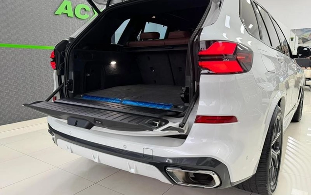 imagem-https://www.socarrao.com.br/sc-vehicle-images-prod/3505314/1789496047970-8428982_1_B_e0c1a2669b.jpeg