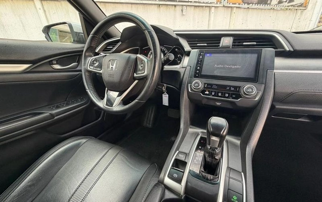 imagem-https://www.socarrao.com.br/sc-vehicle-images-prod/3505320/1787948323268-8427778_2_B_529a7d6b91.jpeg