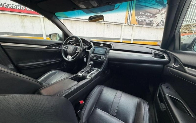 imagem-https://www.socarrao.com.br/sc-vehicle-images-prod/3505320/1787948323269-8427778_0_B_0d2bb155bf.jpeg