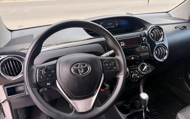 imagem-https://www.socarrao.com.br/sc-vehicle-images-prod/3505586/1789671654996-8349650_4_B_239a7d78f1.jpeg