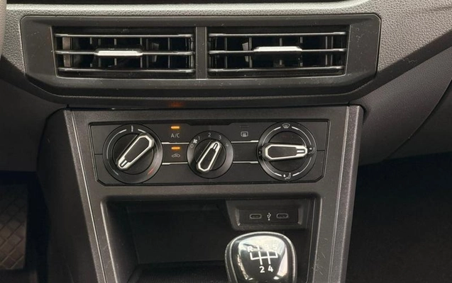 imagem-https://www.socarrao.com.br/sc-vehicle-images-prod/3505614/1789213489767-8388285_8_B_08f7290349.jpeg