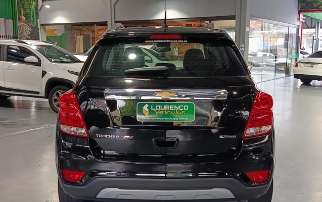imagem-https://www.socarrao.com.br/sc-vehicle-images-prod/3505802/1789043952178-5qWJg4lU4svI3tlLvytnsmWghIgvtCbu.jpg