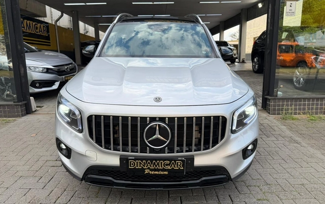 imagem-https://www.socarrao.com.br/sc-vehicle-images-prod/3505963/1787949585389-Ny5qcGVn.jpeg
