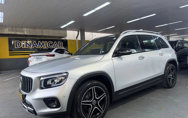 imagem-https://www.socarrao.com.br/sc-vehicle-images-prod/3505963/1787949585473-OC5qcGVn.jpeg
