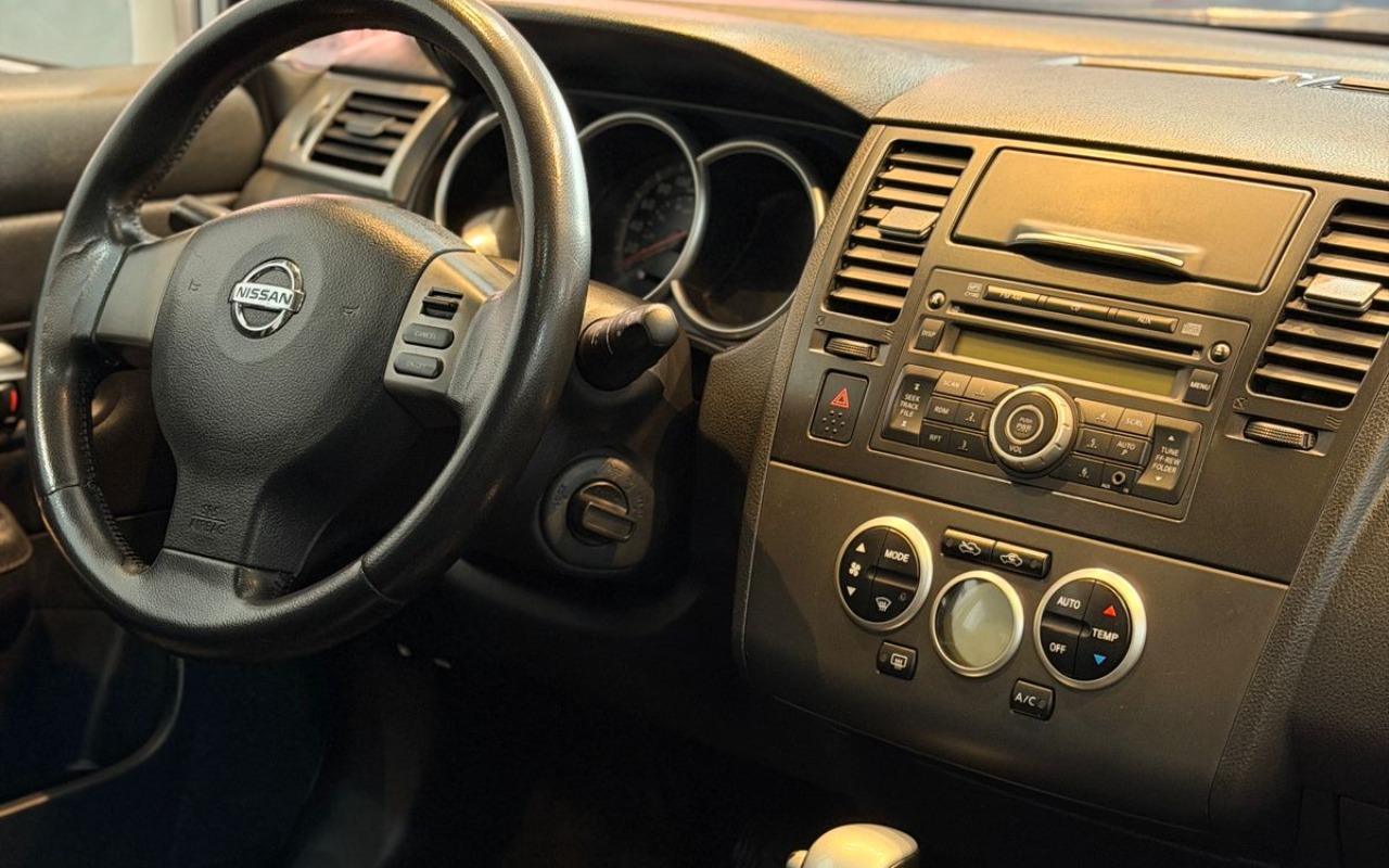 imagem-https://www.socarrao.com.br/sc-vehicle-images-prod/3506174/1787950092426-V2hhdHNBcHAgSW1hZ2UgMjAyNi0wOC0yOCBhdCAxNi4yMS4zNi5qcGVn.jpeg