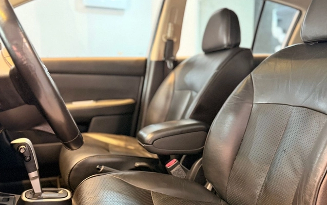 imagem-https://www.socarrao.com.br/sc-vehicle-images-prod/3506174/1787950092951-V2hhdHNBcHAgSW1hZ2UgMjAyNi0wOC0yOCBhdCAxNi4yMS4zOCAoMSkuanBlZw.jpeg