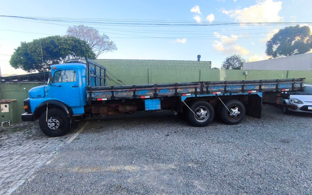 imagem-https://www.socarrao.com.br/sc-vehicle-images-prod/3506259/1788473778058-SU1HXzIwMjYwOTAyXzE3MTcxNCAoQ29weSkuanBn.jpg