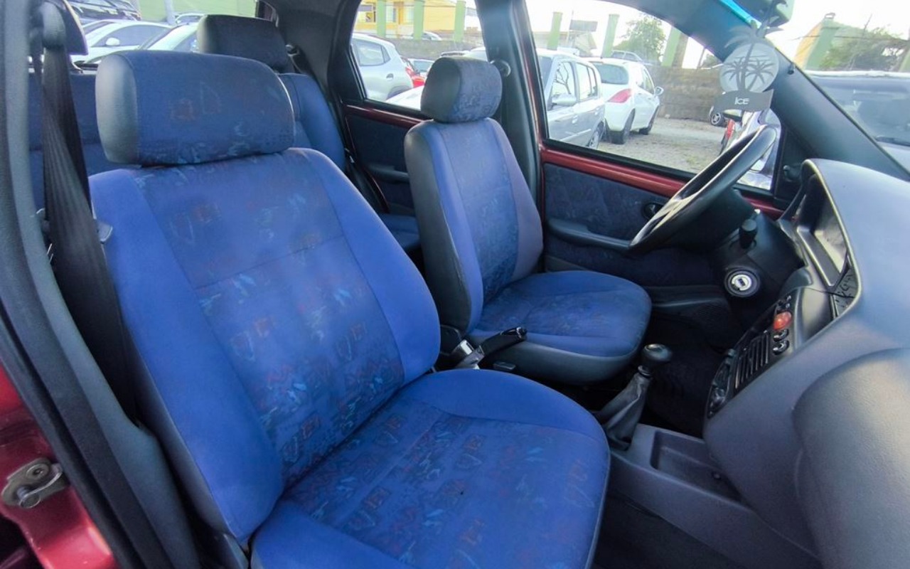 imagem-https://www.socarrao.com.br/sc-vehicle-images-prod/3506259/1788473778685-SU1HXzIwMjYwOTAyXzE3MTUzNyAoQ29weSkuanBn.jpg