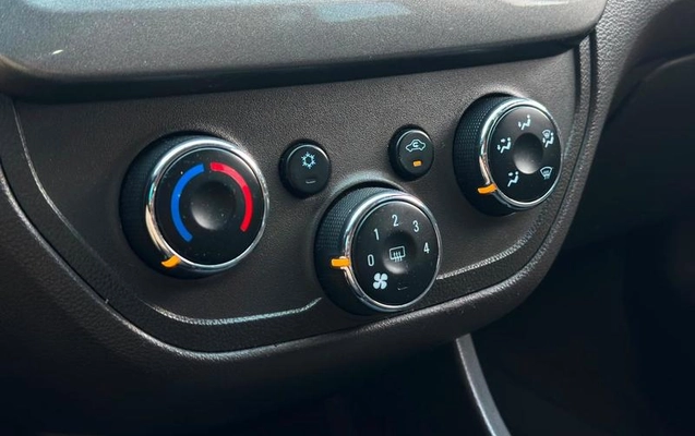imagem-https://www.socarrao.com.br/sc-vehicle-images-prod/3506261/1789151413560-8414330_6_B_56b32ff28d.jpeg