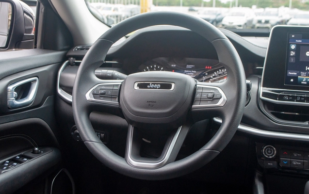 imagem-https://www.socarrao.com.br/sc-vehicle-images-prod/3506280/1787950650179-280c61910c8842959fbb8d5aec321e4a_1787949941300.jpg