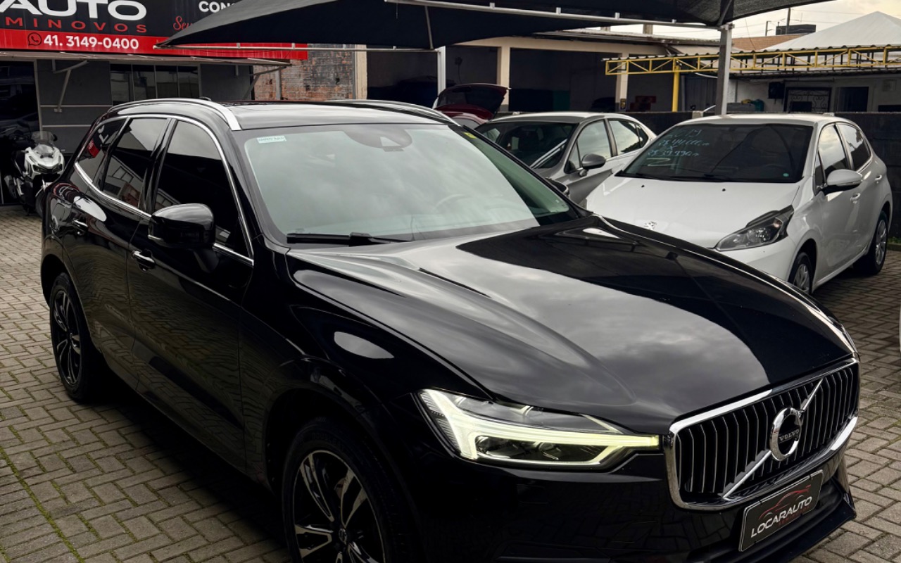 Volvo XC60 T-5 MOMENTUM 2.0 254cv AWD 5p na cor Preto em Curitiba / PR - 3506394
