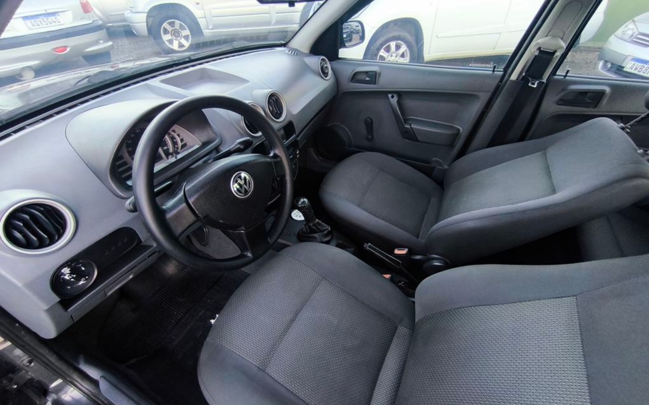 imagem-https://www.socarrao.com.br/sc-vehicle-images-prod/3506653/1788473634825-SU1HXzIwMjYwOTAzXzE3NDUzNSAoQ29weSkuanBn.jpg