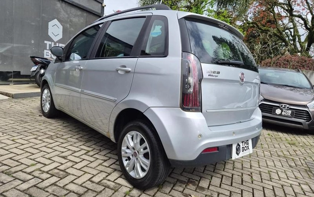 imagem-https://www.socarrao.com.br/sc-vehicle-images-prod/3506663/1789135764297-8428025_7_B_3d8a636b99.jpeg