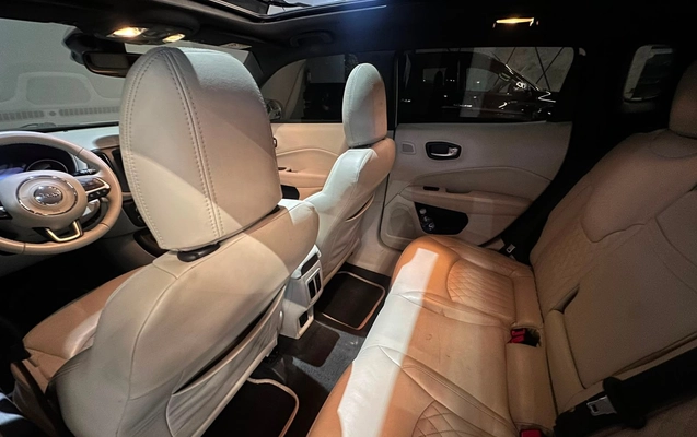 imagem-https://www.socarrao.com.br/sc-vehicle-images-prod/3506702/1787951888478-760fe86004504018b65a7d7f6fda2aa8_1787951665090.jpg