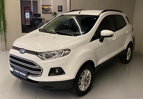 Ford EcoSport 2017 Branco — foto 1 de 3