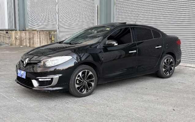 imagem-https://www.socarrao.com.br/sc-vehicle-images-prod/3506952/1789840510523-app-photos-oKAVTUbRMD3z1pWpPfpFXfWPgGZMWhsN.jpg