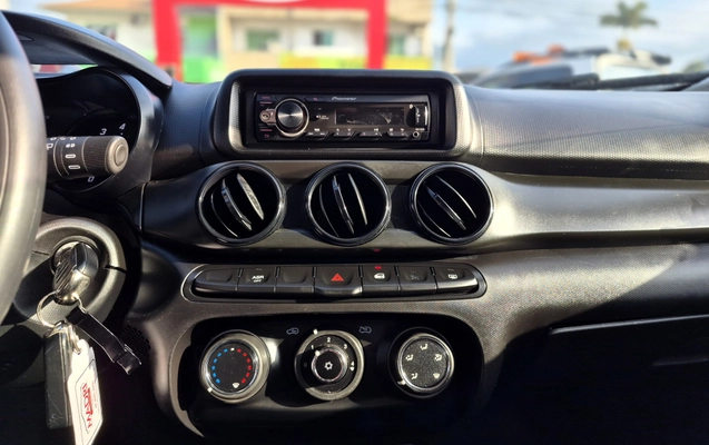 imagem-https://www.socarrao.com.br/sc-vehicle-images-prod/3507053/1788198792662-003_0b3aaf66d05a77d8928e8930620eda19.jpg