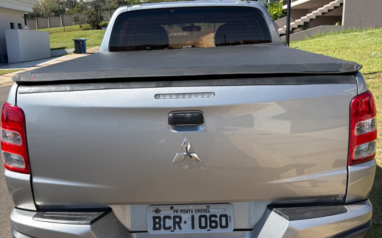 imagem-https://www.socarrao.com.br/sc-vehicle-images-prod/3507722/1787955137655-SU1HXzk5ODguanBlZw.jpeg