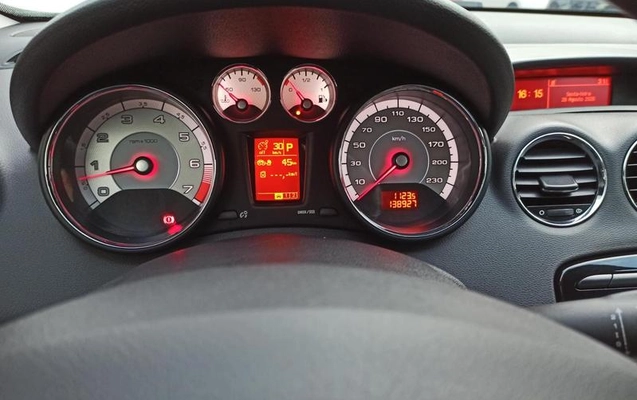 imagem-https://www.socarrao.com.br/sc-vehicle-images-prod/3508021/1790352674131-8428727_6_B_a837a672bc.jpeg