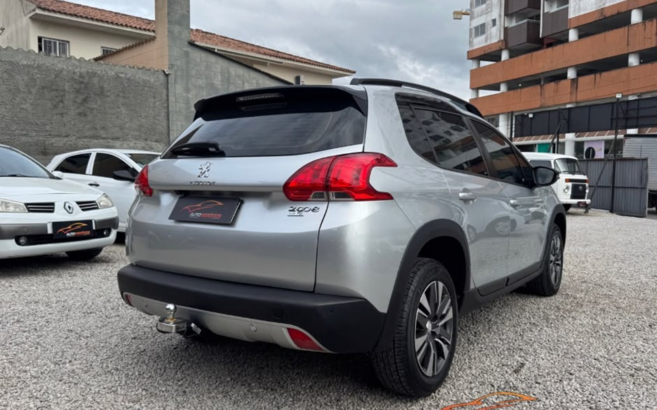 imagem-https://www.socarrao.com.br/sc-vehicle-images-prod/3508175/1787956256702-NC5qcGVn.jpeg