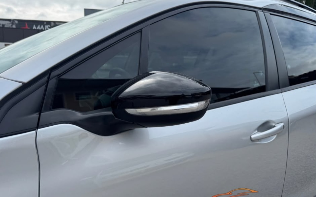 imagem-https://www.socarrao.com.br/sc-vehicle-images-prod/3508175/1787956258128-MTYuanBlZw.jpeg