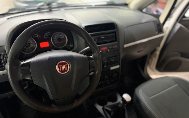 imagem-https://www.socarrao.com.br/sc-vehicle-images-prod/3508860/1787958303643-4ce0abaf-f75b-41ad-8ddc-3769338f7b94.jpg