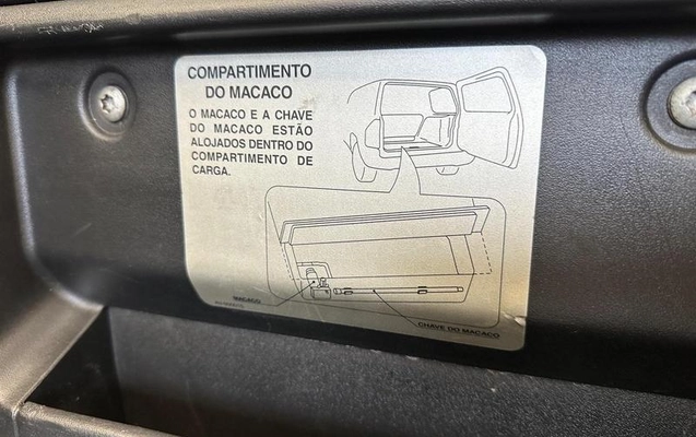 imagem-https://www.socarrao.com.br/sc-vehicle-images-prod/3509239/1790010565595-8218891_11_B_35a1a19384.jpeg