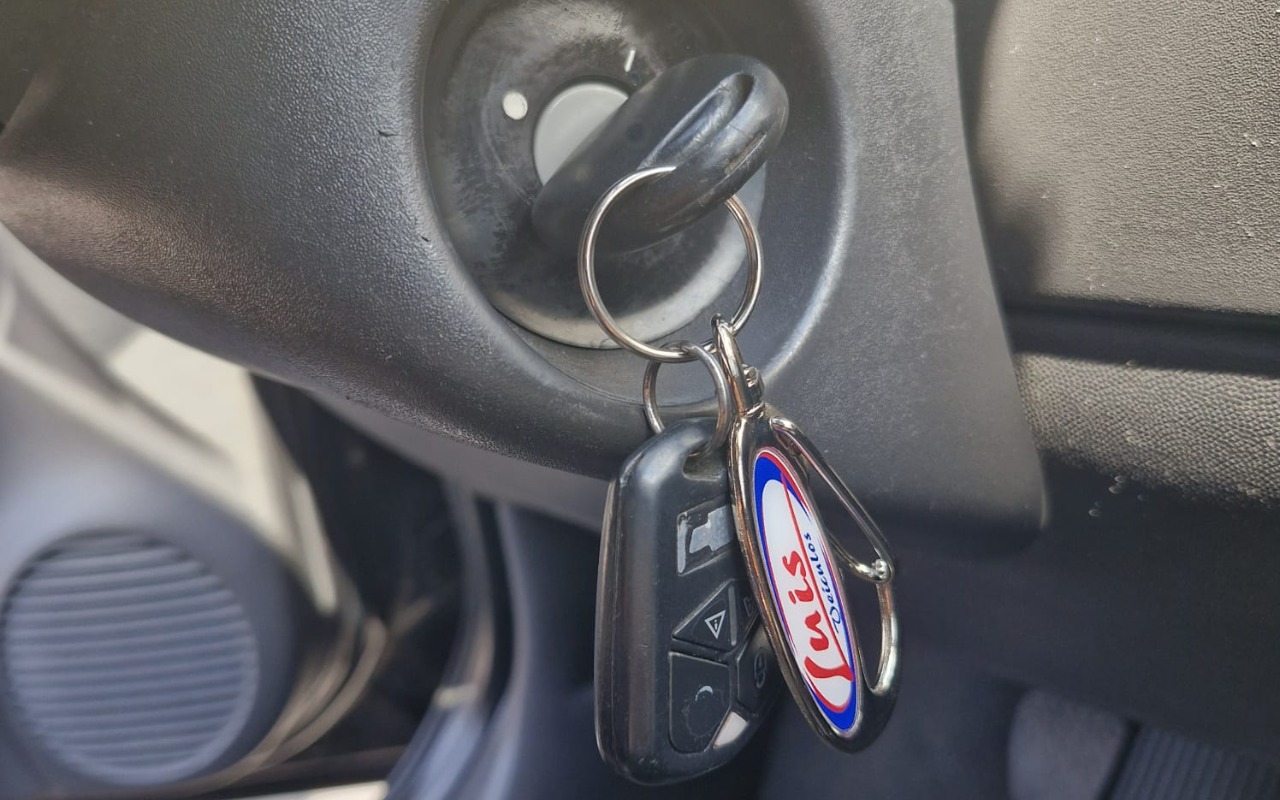 imagem-https://www.socarrao.com.br/sc-vehicle-images-prod/3509251/1787960802265-MTcuanBlZw.jpeg