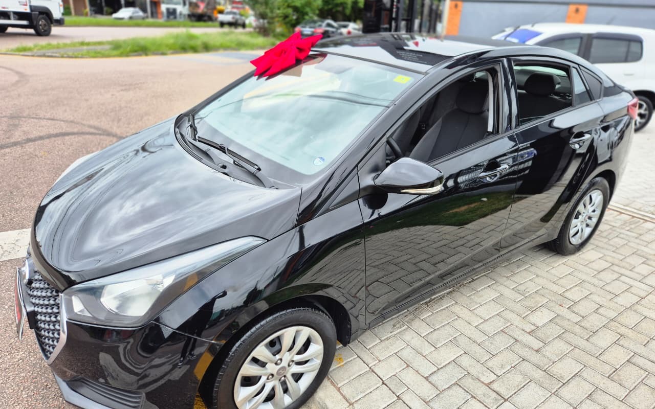 Hyundai HB20S C.Plus/C.Style1.0 Flex 12V Mec. 4P na cor Preto em Curitiba / PR - 35095