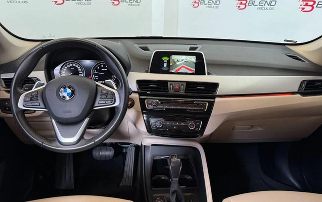 imagem-https://www.socarrao.com.br/sc-vehicle-images-prod/3512/1784294497884-7407333_0_B_e56c79055c.jpeg