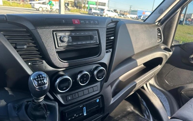 imagem-https://www.socarrao.com.br/sc-vehicle-images-prod/35177/1784387584330-7368860_7_B_b9668510e0.jpeg