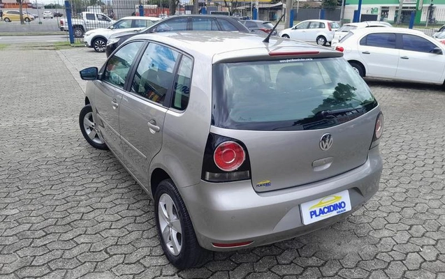 imagem-https://www.socarrao.com.br/sc-vehicle-images-prod/35205/1789668307845-7314111_3_B_c724bd9ade.jpeg