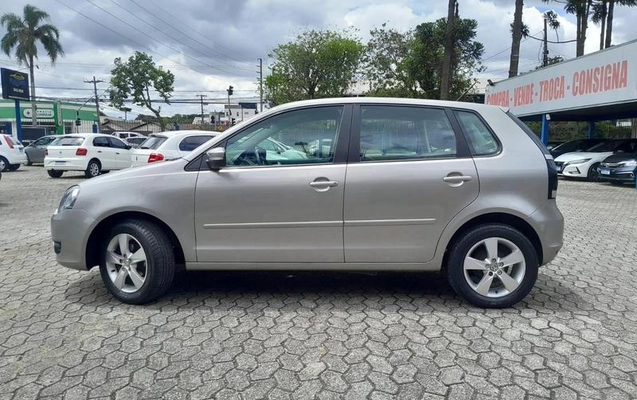 imagem-https://www.socarrao.com.br/sc-vehicle-images-prod/35205/1789668307850-7314111_6_B_7ee74ba371.jpeg