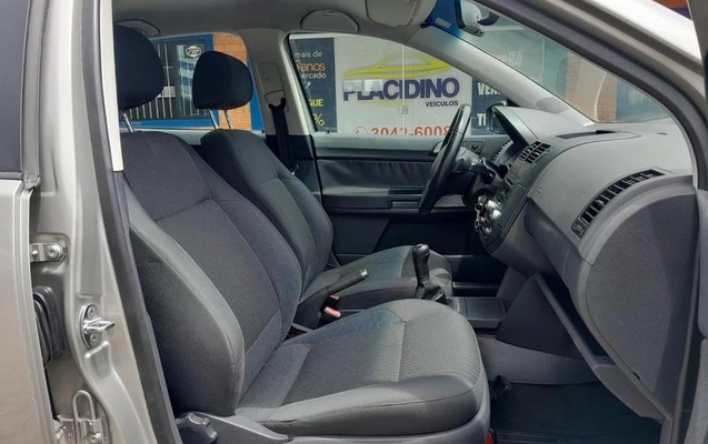imagem-https://www.socarrao.com.br/sc-vehicle-images-prod/35205/1789668307861-7314111_14_B_2ce78f4f69.jpeg