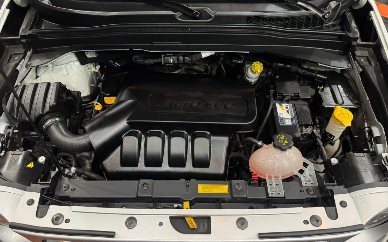 imagem-https://www.socarrao.com.br/sc-vehicle-images-prod/3521081/1788004626392-SmVlcCBSZW5lZ2FkZSBMaW1pdGVkIDEuOCBBdXRvbcOhdGljbyAyMDE3IFN0ZWluYmFjaCBNdWx0aW1hcmNhcyBlbSBTYW50byBBbWFybyBkYSBJbXBlcmF0cml6IFNDIDEwLmpwZWc.jpeg