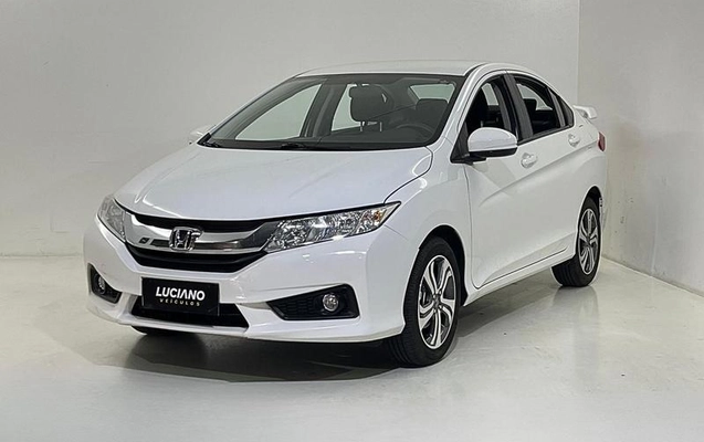 imagem-https://www.socarrao.com.br/sc-vehicle-images-prod/3521085/1789559402237-8421678_15_B_eba39632ae.jpeg