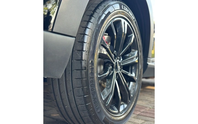 imagem-https://www.socarrao.com.br/sc-vehicle-images-prod/3521094/1788004692279-14_085742.jpg