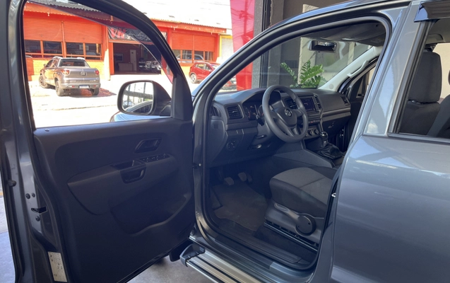 imagem-https://www.socarrao.com.br/sc-vehicle-images-prod/3521112/1788005264167-aaaSnK0Oa7AbvZ5vEphZbkAxmivDJtcY05gp.jpg