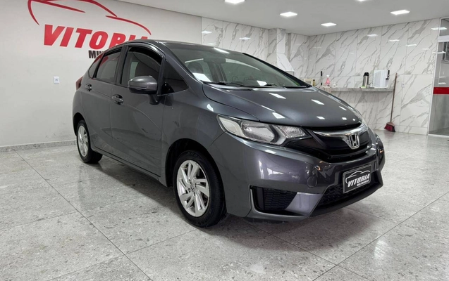 imagem-https://www.socarrao.com.br/sc-vehicle-images-prod/3521113/1788005302934-0ab9cacc1a844637853c2261b42192e2_1787926097944.jpg