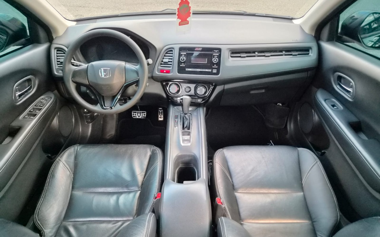 imagem-https://www.socarrao.com.br/sc-vehicle-images-prod/3521119/1788005404420-V2hhdHNBcHAgSW1hZ2UgMjAyNi0wOC0yOSBhdCAwOC40OC41NyAoMSkuanBlZw.jpeg