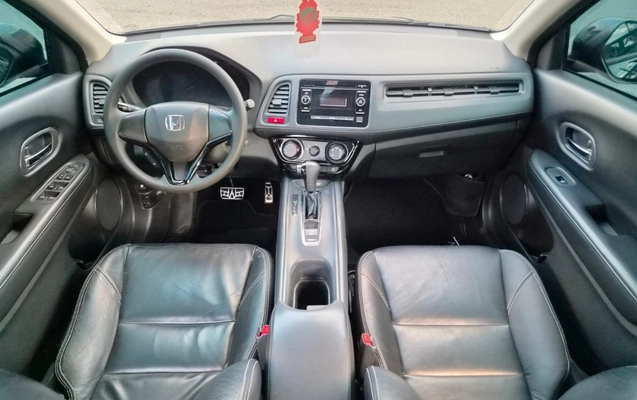 imagem-https://www.socarrao.com.br/sc-vehicle-images-prod/3521119/1788005404420-V2hhdHNBcHAgSW1hZ2UgMjAyNi0wOC0yOSBhdCAwOC40OC41NyAoMSkuanBlZw.jpeg